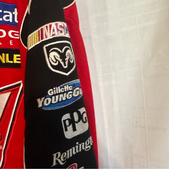 Chase Authentic NASCAR Bud Jacket - Picture 15 of 16